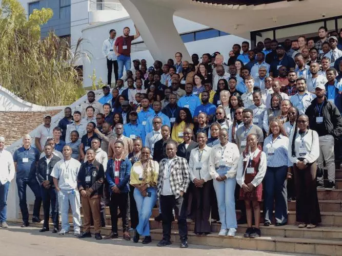A group photo of attendees at the SEG / iCRAG 2026 African Students Symposium 